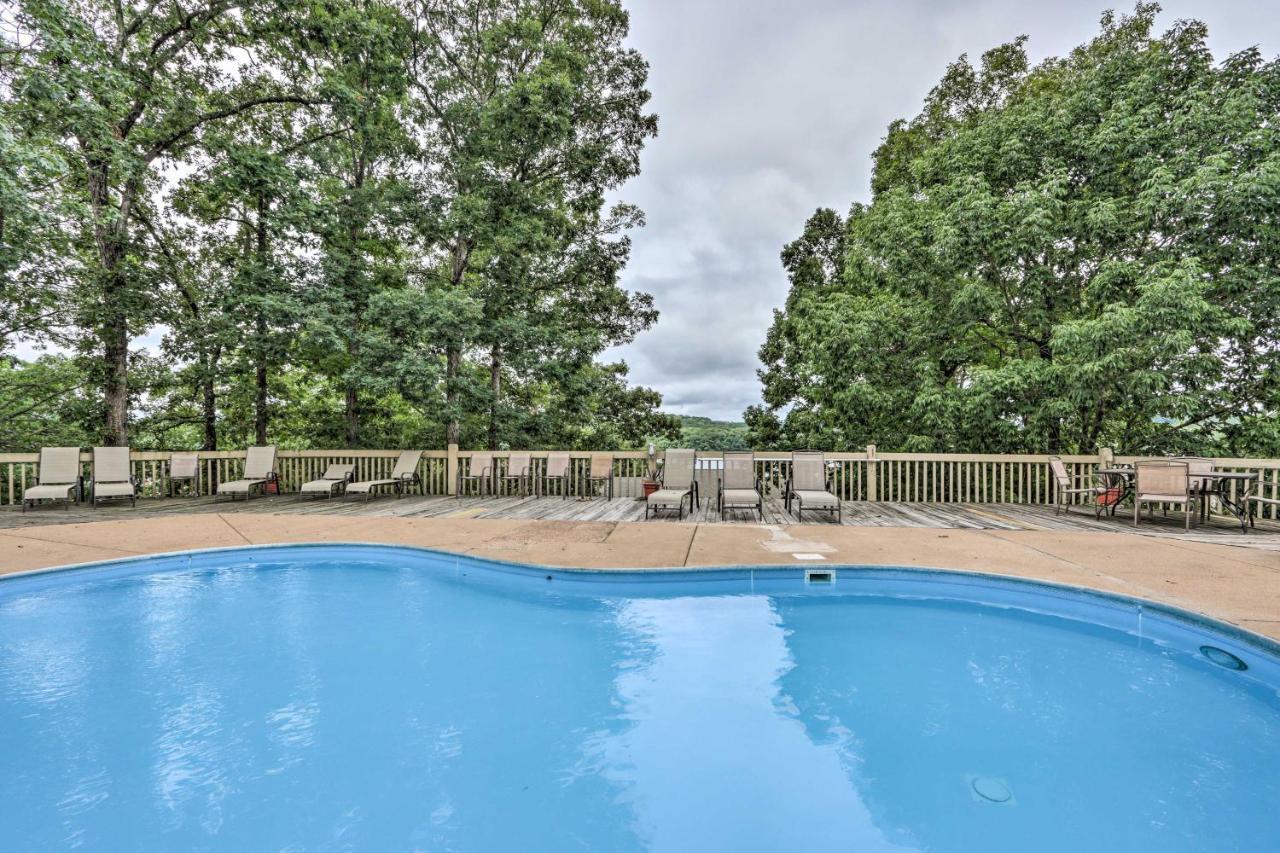 Modern Condo With Screened Balcony And Views! Osage Beach Exterior foto