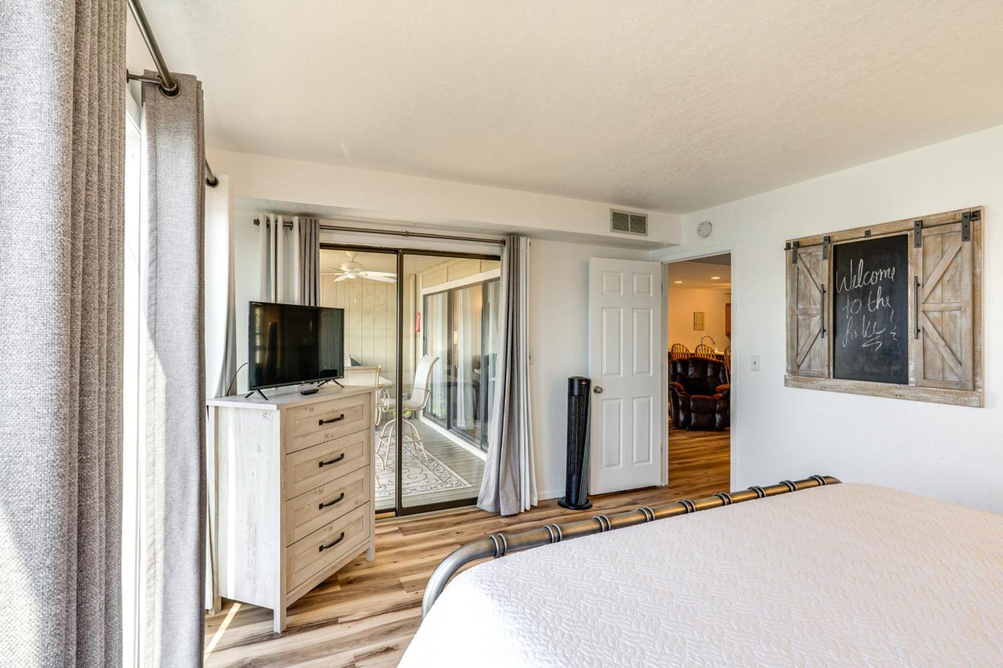Modern Condo With Screened Balcony And Views! Osage Beach Exterior foto